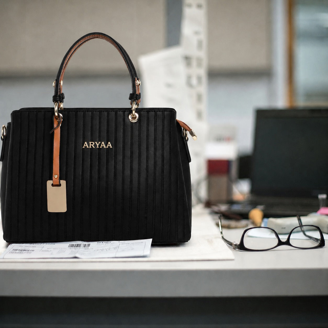 Stylish And Designer Hand Bag For Women