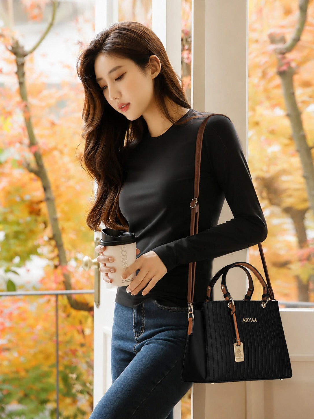 Stylish And Designer Hand Bag For Women