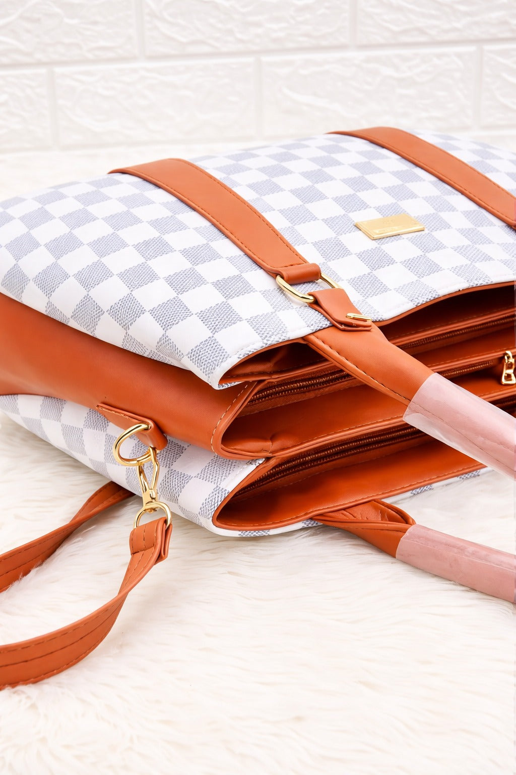 Stylish and morden purse for woman