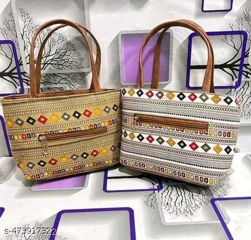 WOMEN PRINTED ARTICLE SHOULDER HANDBAG