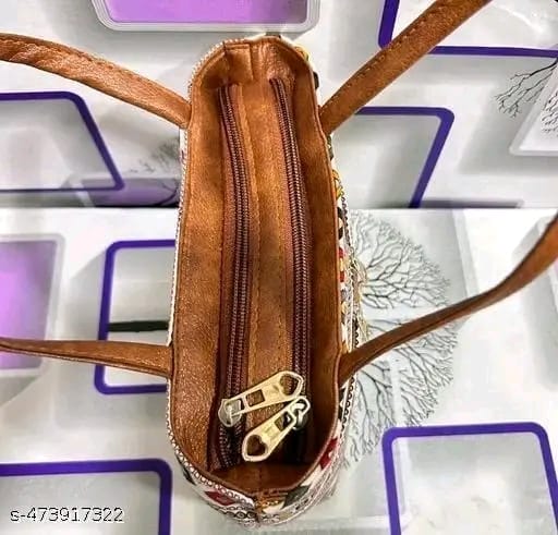 WOMEN PRINTED ARTICLE SHOULDER HANDBAG