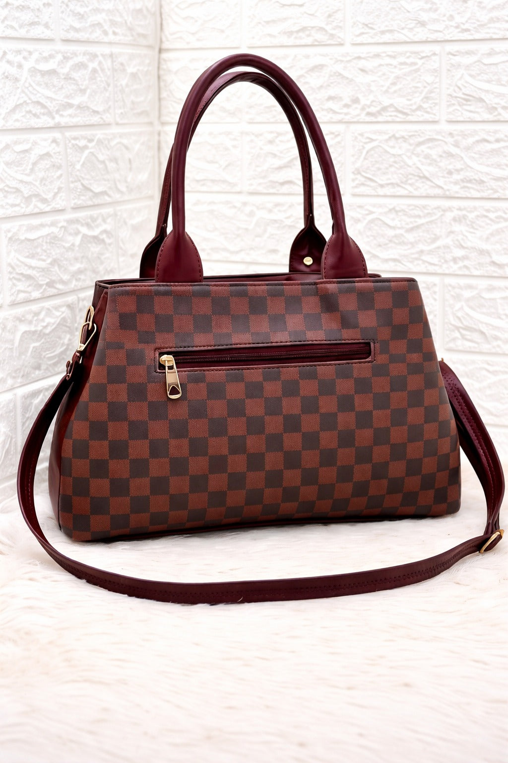 Stylish and morden purse for woman