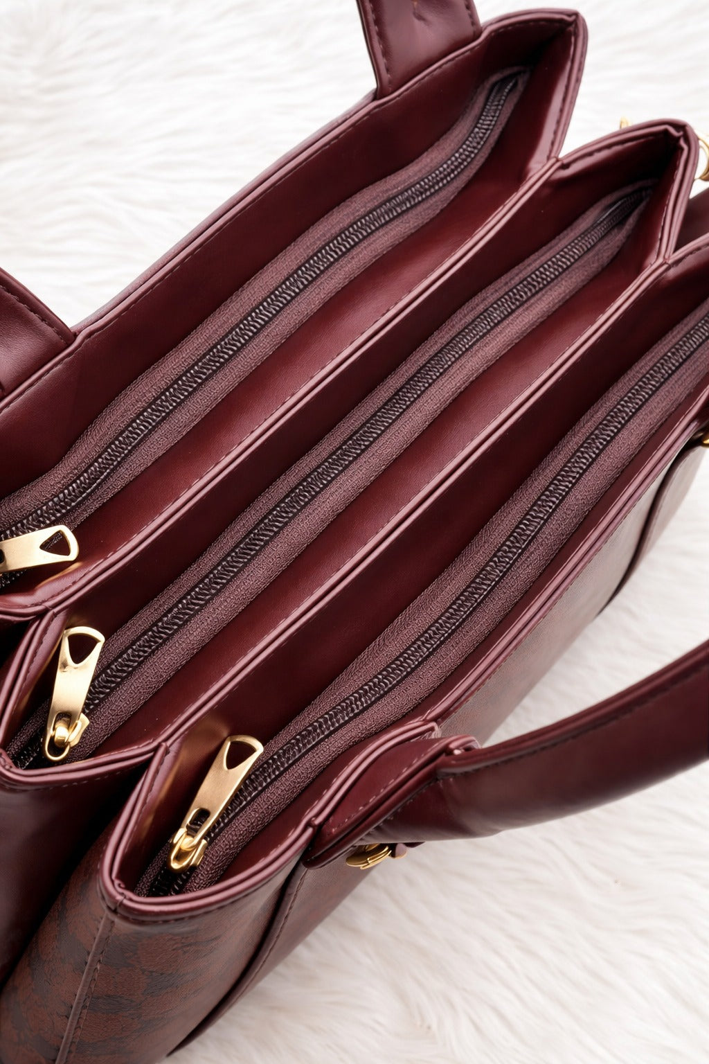 Stylish and morden purse for woman